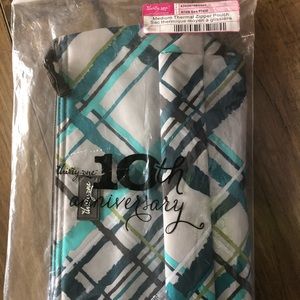 Thirty One Medium Thermal Zipper Pouch